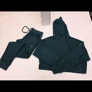 Alo Yoga Muse Ribbed Crop Hoodie + Legging Set | Hunter Green